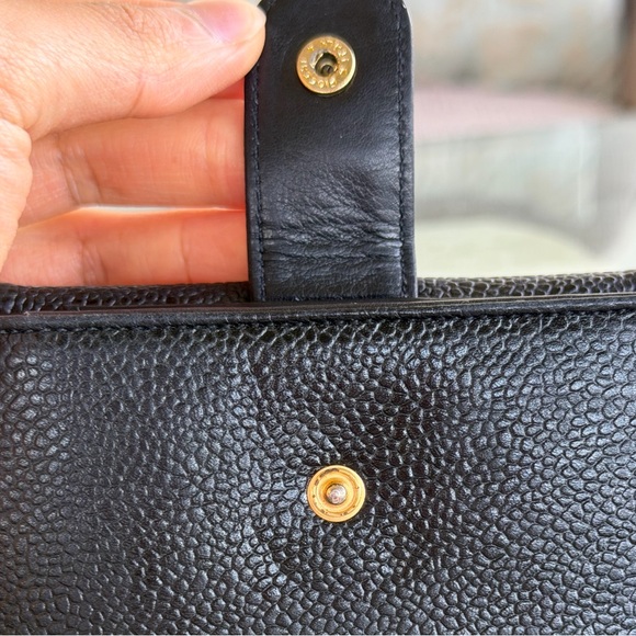 Chanel Compact Wallet (L&L) - Picture 12 of 16